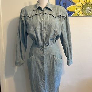 Depeche Mode-chambray jean dress. With pockets, fitted waist..vintage